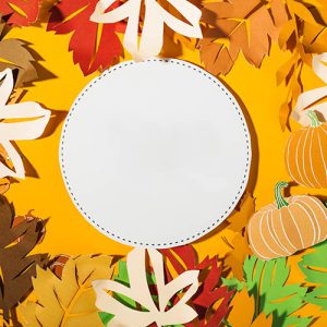 دانلود عکس با کیفیت از برگ پاییزی کاغذی