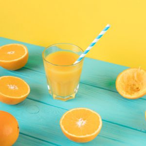 دانلود عکس با کیفیت از پرتقال و آب پرتقال